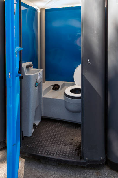 Best High-end porta potty rental  in Baldwyn, MS